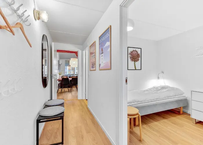 Two-bedroom In アパート リンケビング